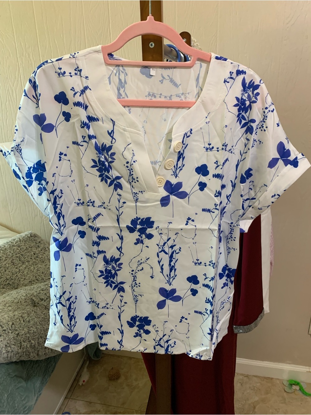 Women’s White V-Neck Floral Button Blouse - Blue Print